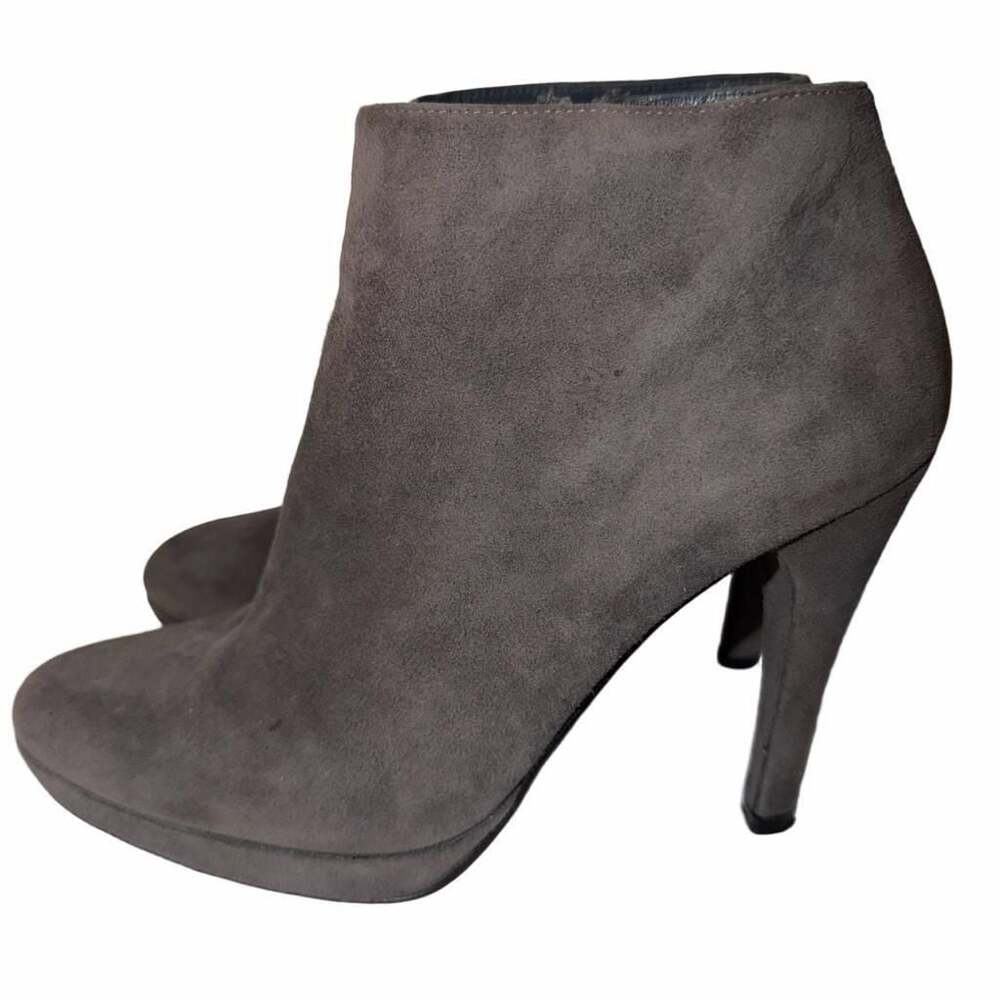 Stuart Weitzman for Scoop NYC Gray Suede #0621